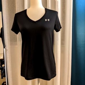 Under Armour women's heatgear athletic top
